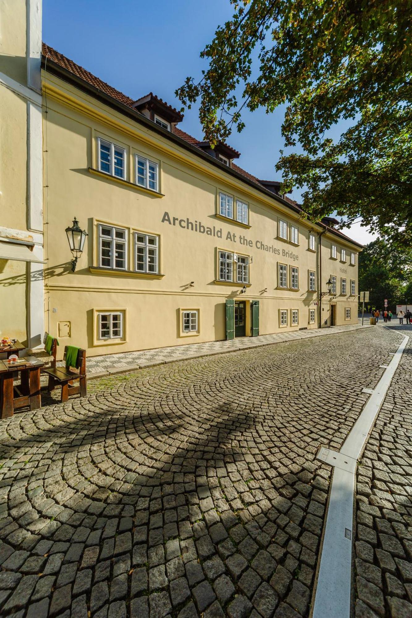 Archibald At The Charles Bridge Hotel Prague Exterior photo